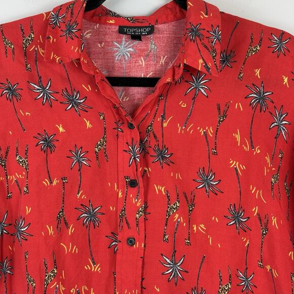 TopShop Women’s Cropped Button Up Top Sz 4 Red Printed Giraffe Tree Eclectic Art - Picture 2 of 8